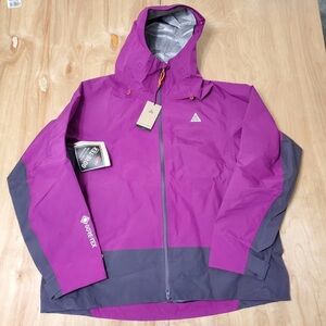 Nike ACG “Misery Ridge” Storm-Fit ADV GORE-TEX Jacket